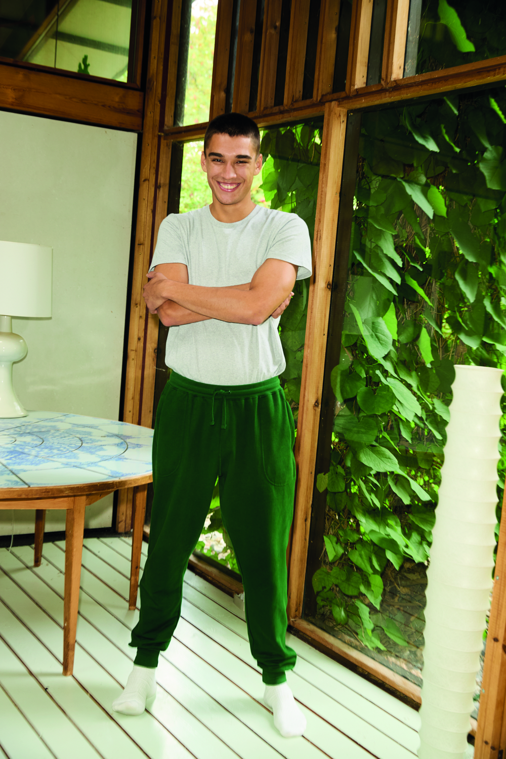 Unisex Sweatpants w. Cuff and Zip